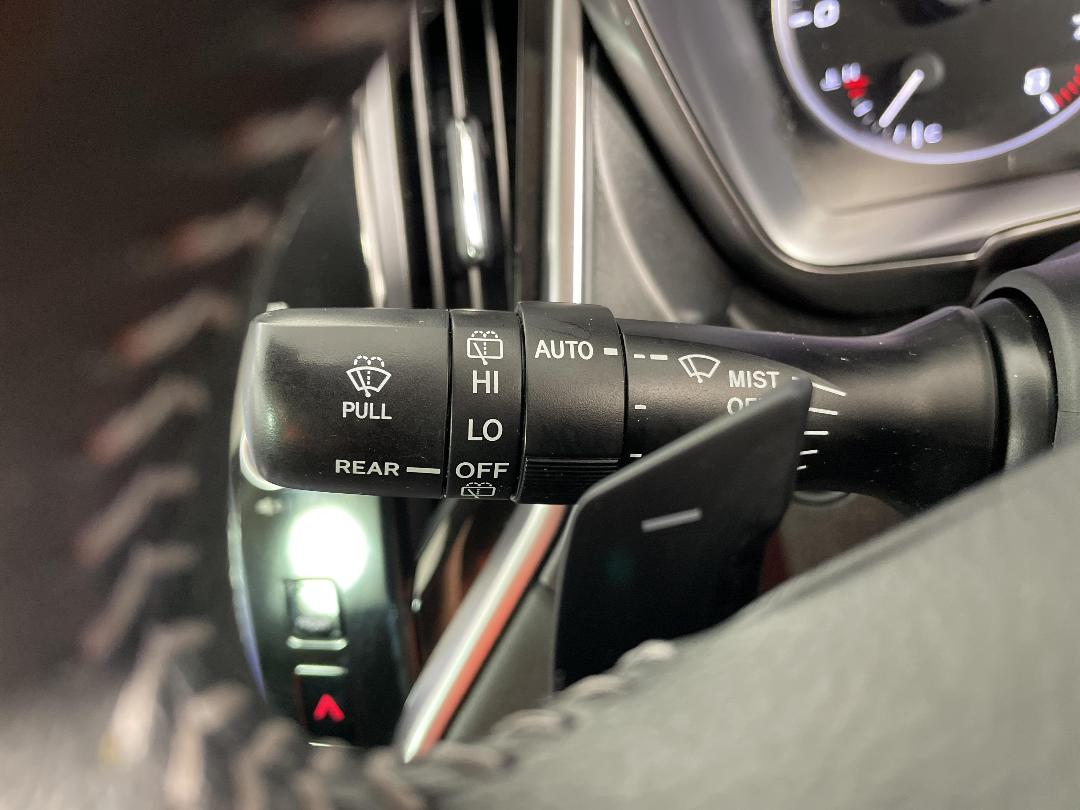 Photo '28' of Subaru Outback