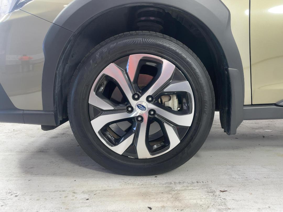 Photo '10' of Subaru Outback Photo '10' of Subaru Outback