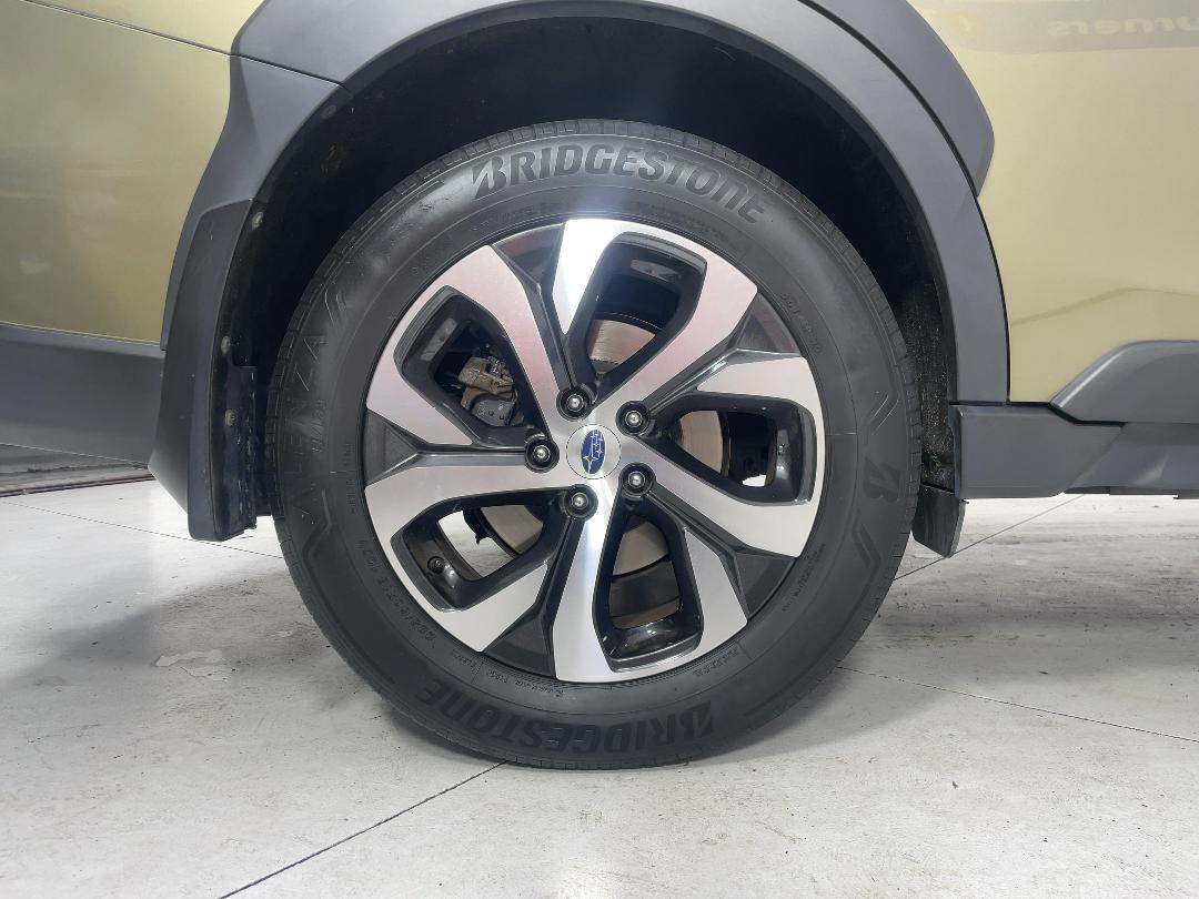 Photo '12' of Subaru Outback Photo '12' of Subaru Outback