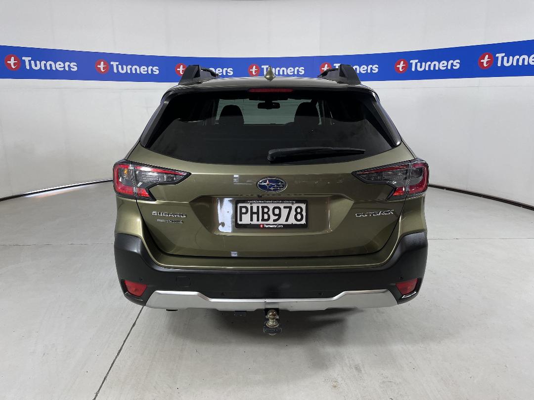 Photo '6' of Subaru Outback