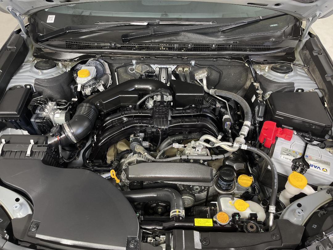 Photo '13' of Subaru Outback