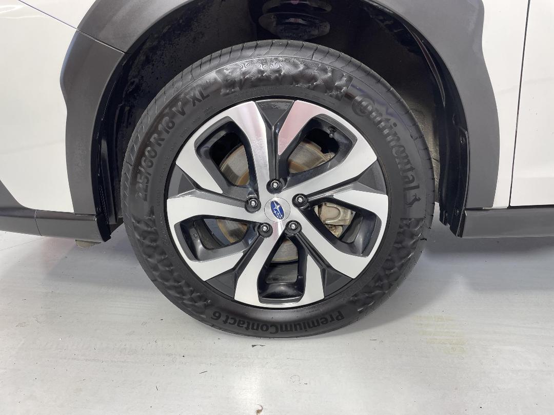 Photo '10' of Subaru Outback Photo '10' of Subaru Outback