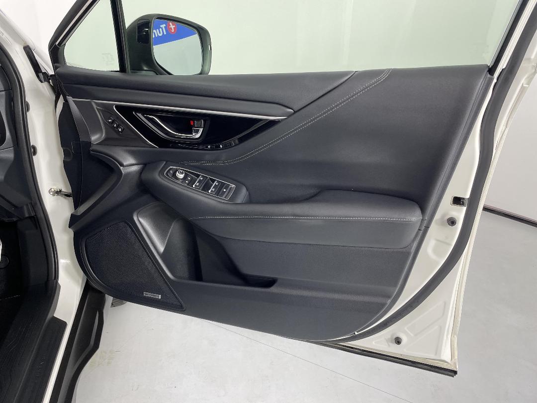 Photo '15' of Subaru Outback Photo '15' of Subaru Outback