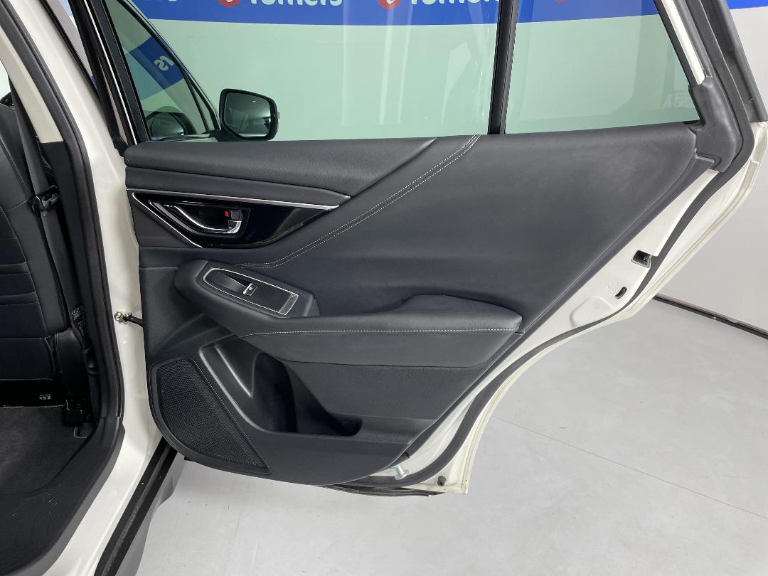 Photo '19' of Subaru Outback Photo '19' of Subaru Outback