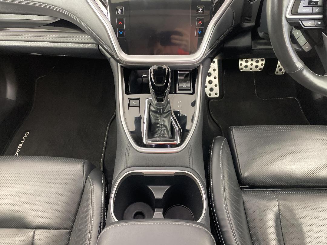 Photo '18' of Subaru Outback Photo '18' of Subaru Outback