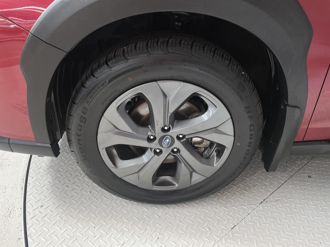 Photo '10' of Subaru Outback