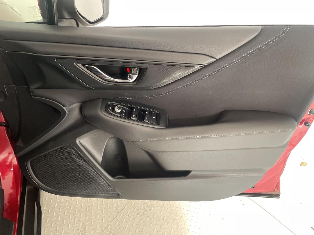 Photo '15' of Subaru Outback