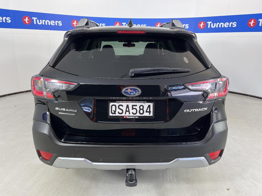 Photo '6' of Subaru Outback