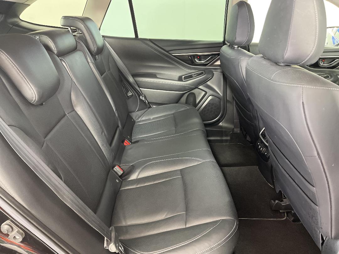 Photo '20' of Subaru Outback