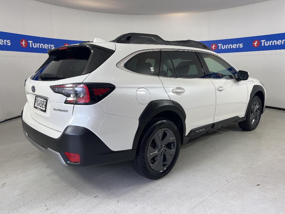 Photo '7' of Subaru Outback Photo '7' of Subaru Outback