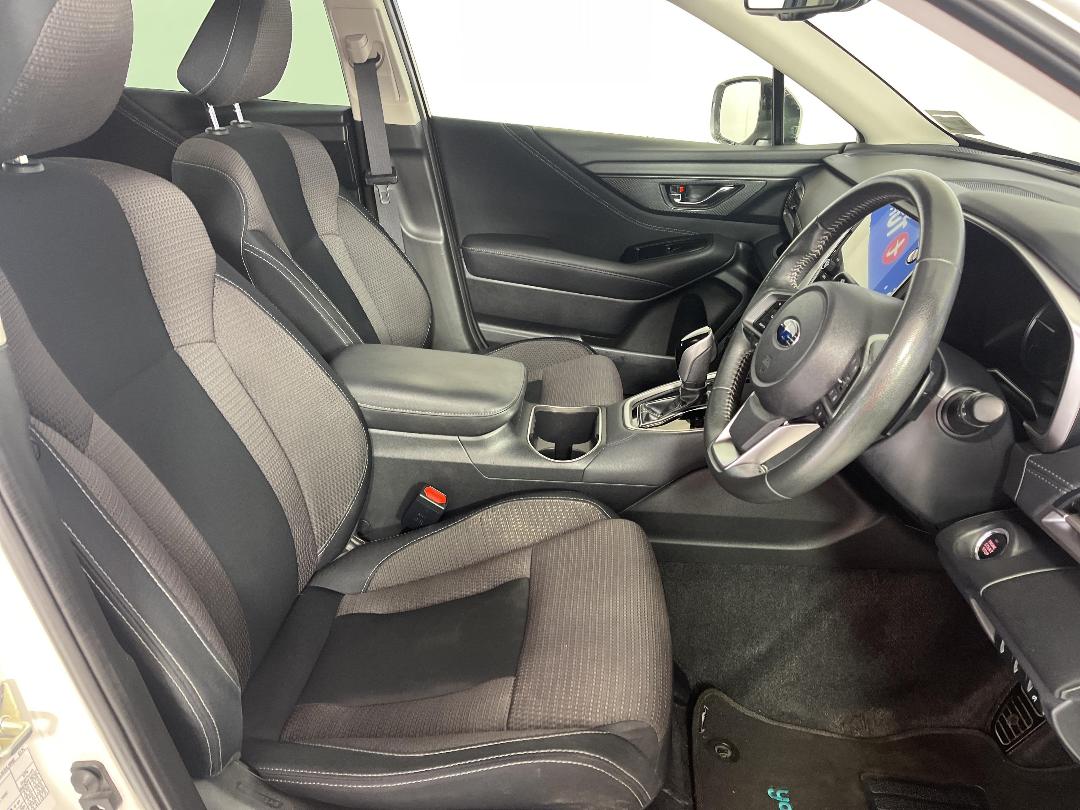 Photo '16' of Subaru Outback Photo '16' of Subaru Outback