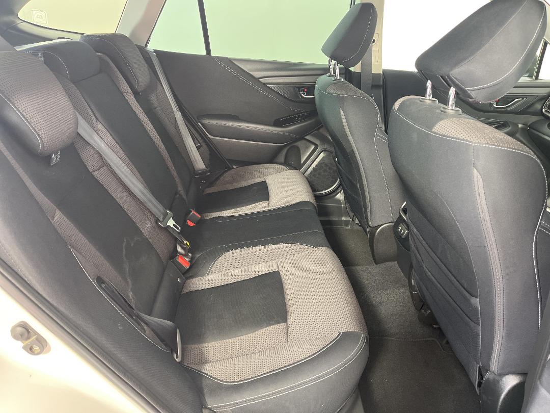 Photo '20' of Subaru Outback Photo '20' of Subaru Outback