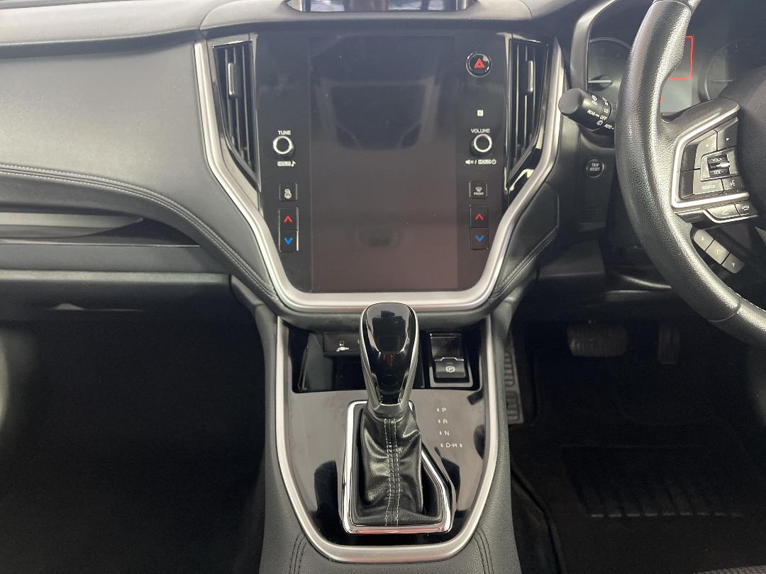 Photo '18' of Subaru Outback Photo '18' of Subaru Outback