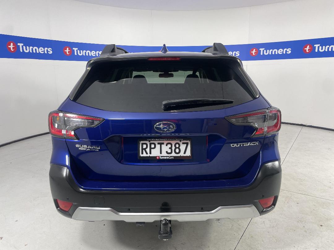 Photo '6' of Subaru Outback Photo '6' of Subaru Outback