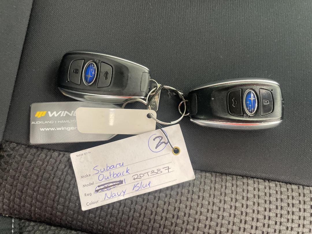 Photo '22' of Subaru Outback Photo '22' of Subaru Outback