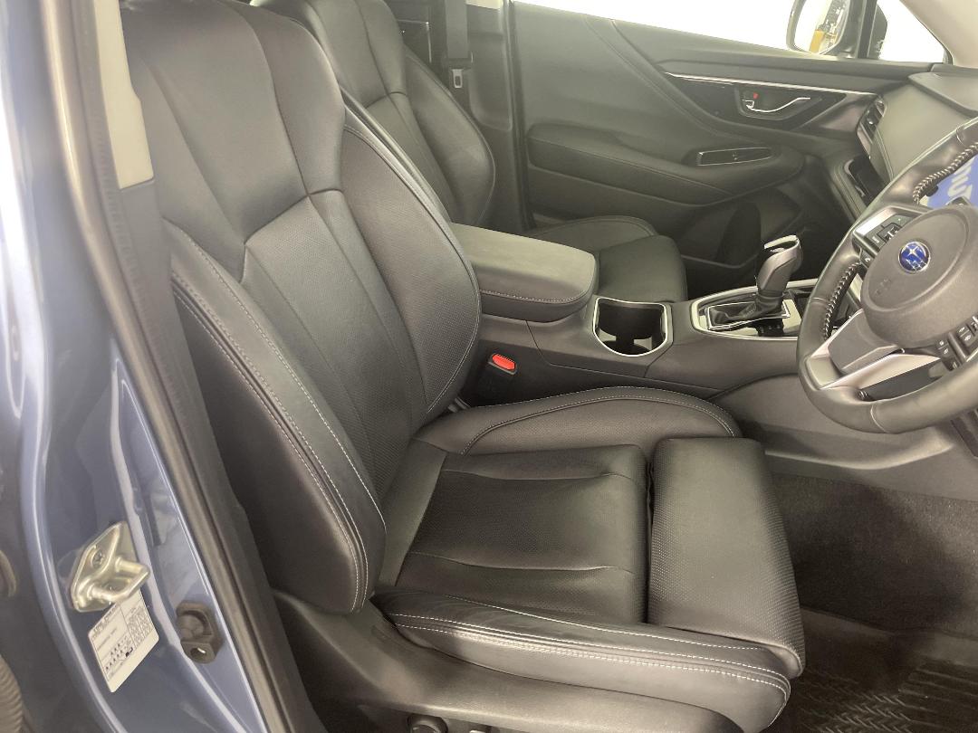 Photo '16' of Subaru Outback