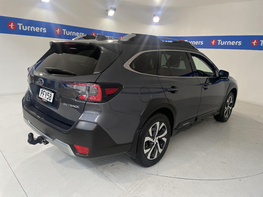 Photo '7' of Subaru Outback