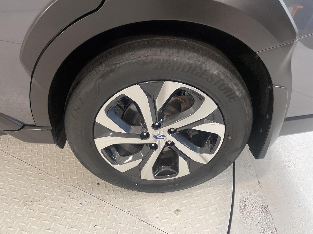 Photo '11' of Subaru Outback