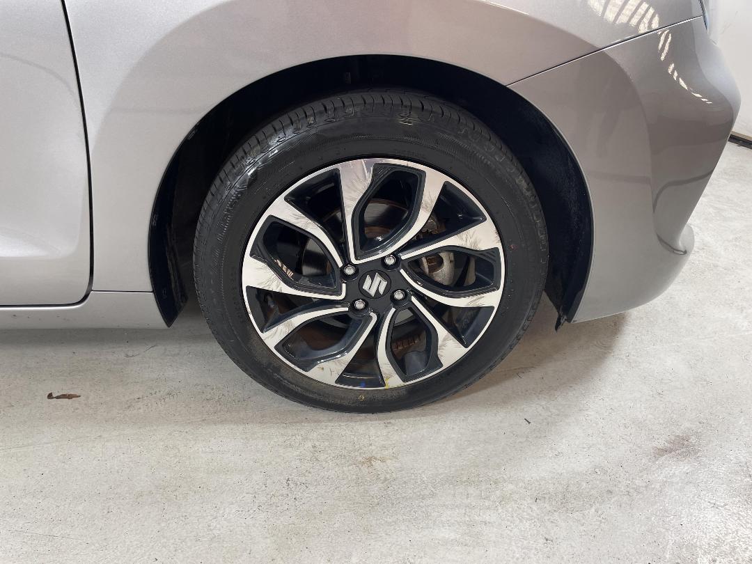 Photo '9' of Suzuki Baleno Photo '9' of Suzuki Baleno