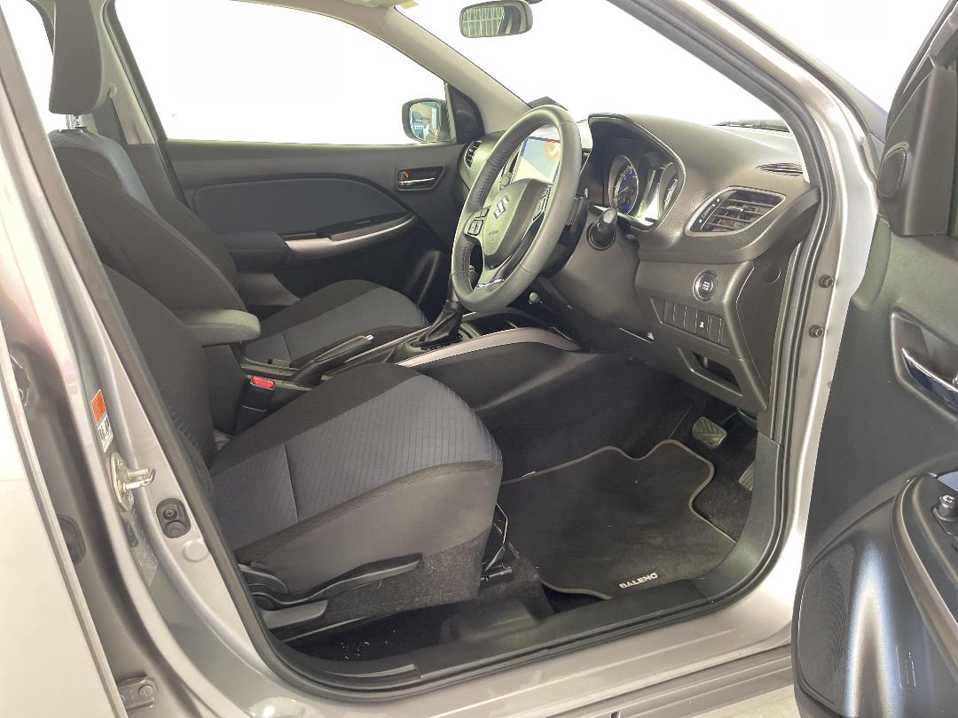 Photo '16' of Suzuki Baleno Photo '16' of Suzuki Baleno