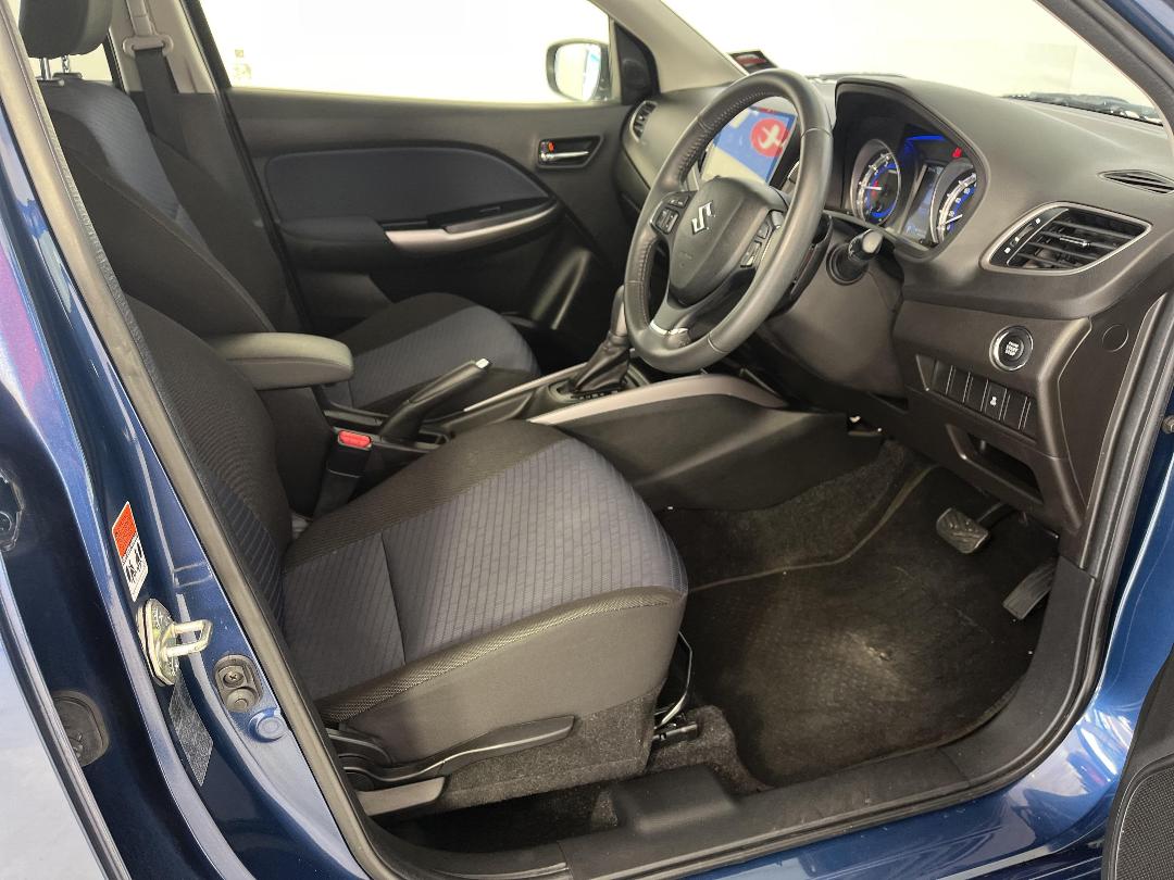 Photo '16' of Suzuki Baleno Photo '16' of Suzuki Baleno