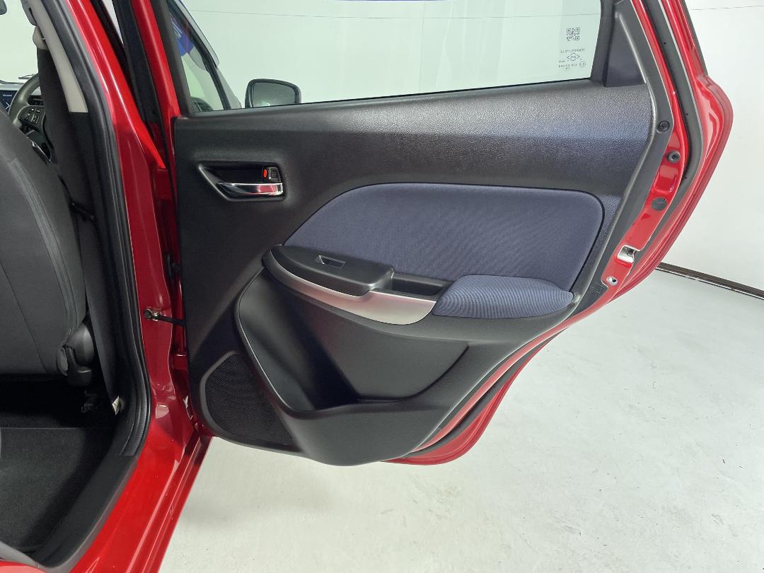 Photo '19' of Suzuki Baleno Photo '19' of Suzuki Baleno