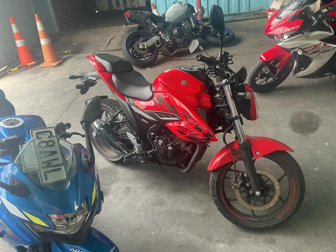 Photo '2' of Suzuki GSX150DF