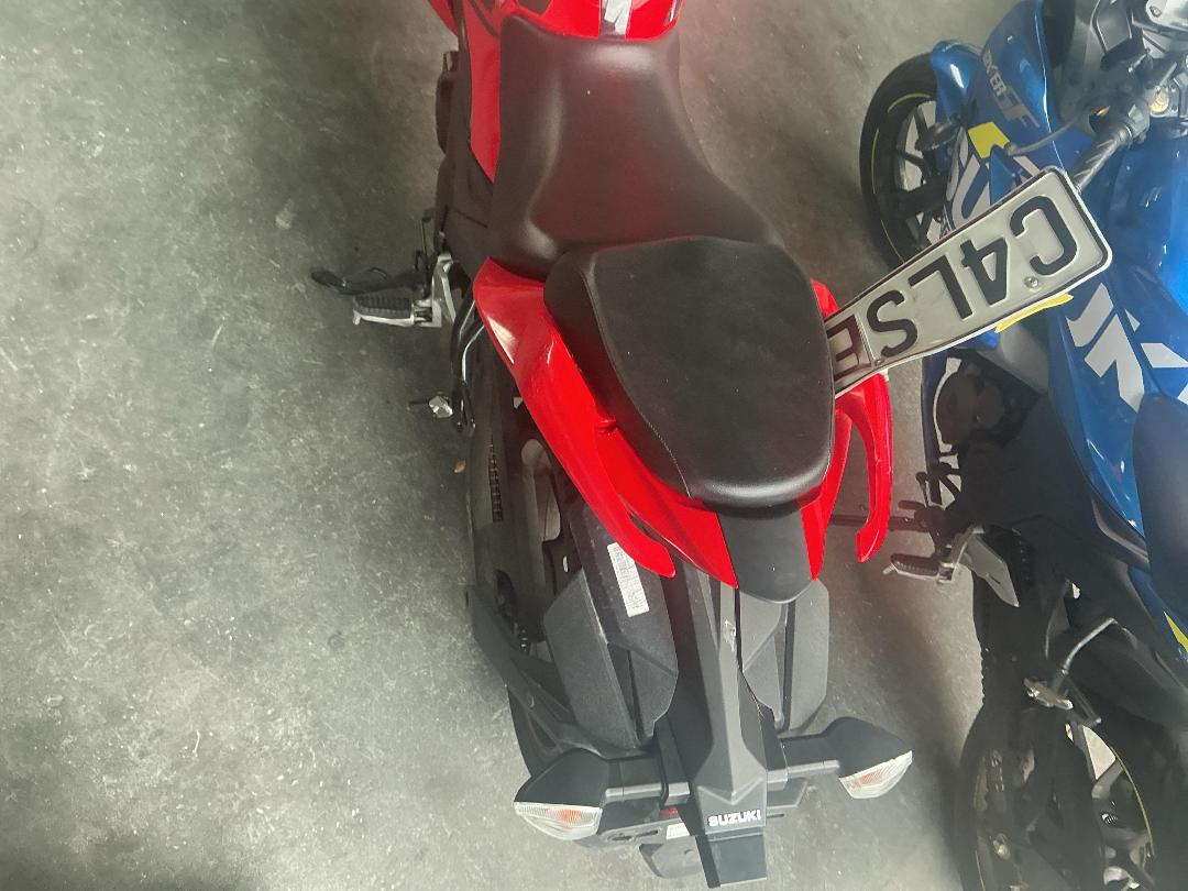 Photo '11' of Suzuki GSX150DF