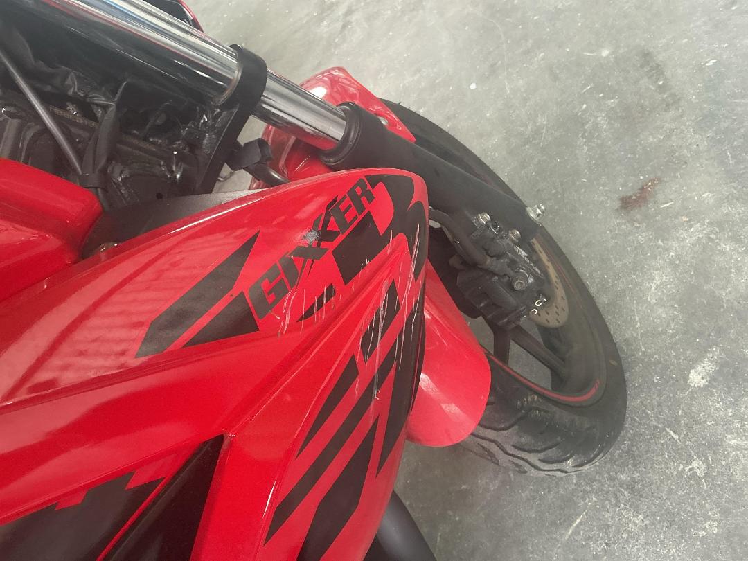 Photo '21' of Suzuki GSX150DF