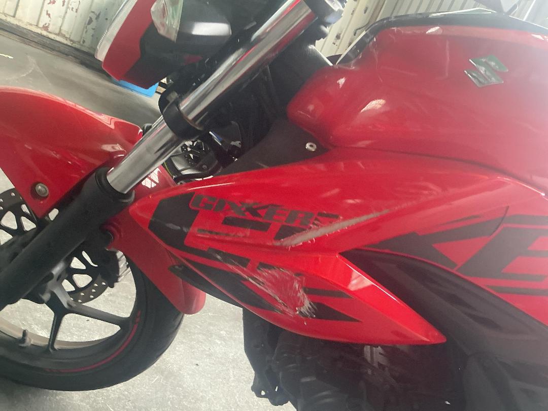 Photo '22' of Suzuki GSX150DF