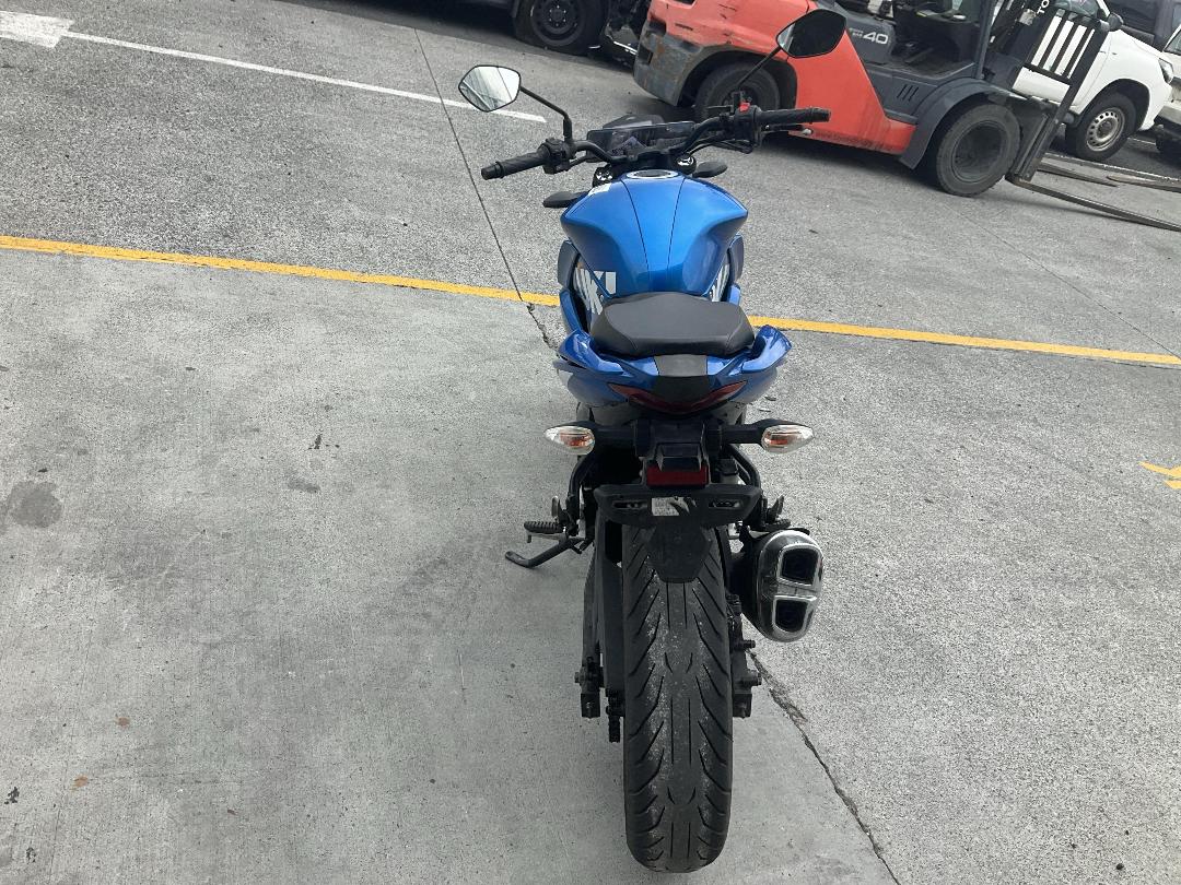 Photo '6' of Suzuki GSX250 RL Photo '6' of Suzuki GSX250 RL