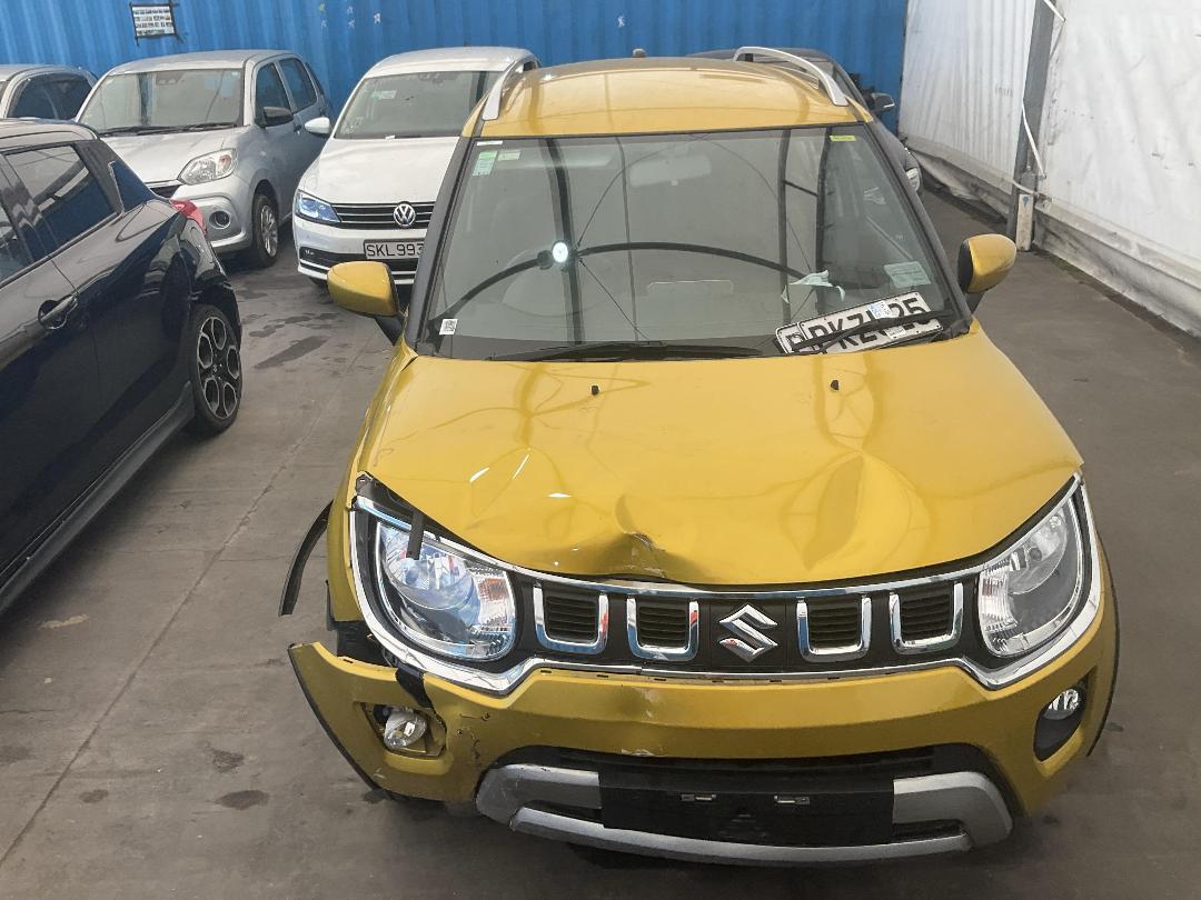 Photo '4' of Suzuki Ignis GLX Photo '4' of Suzuki Ignis GLX