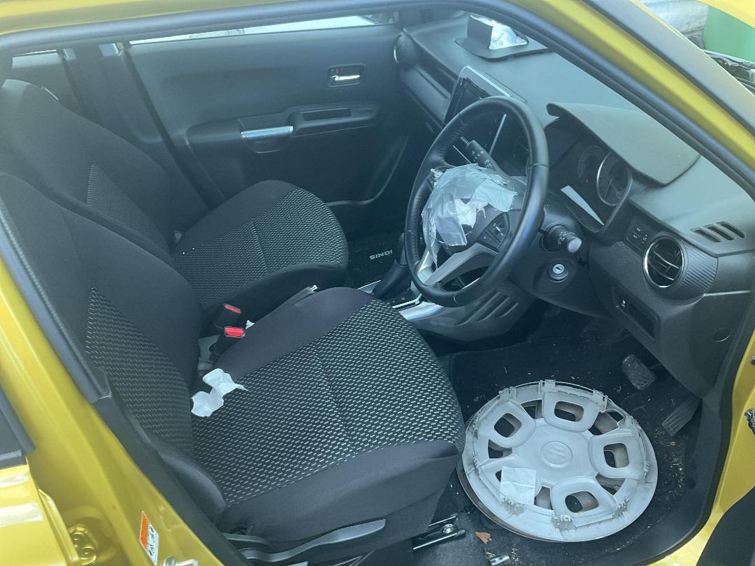 Photo '19' of Suzuki Ignis GLX Photo '19' of Suzuki Ignis GLX