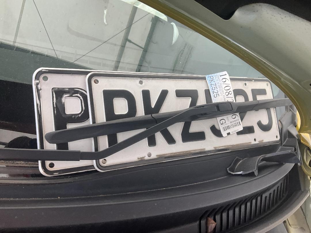 Photo '24' of Suzuki Ignis GLX Photo '24' of Suzuki Ignis GLX