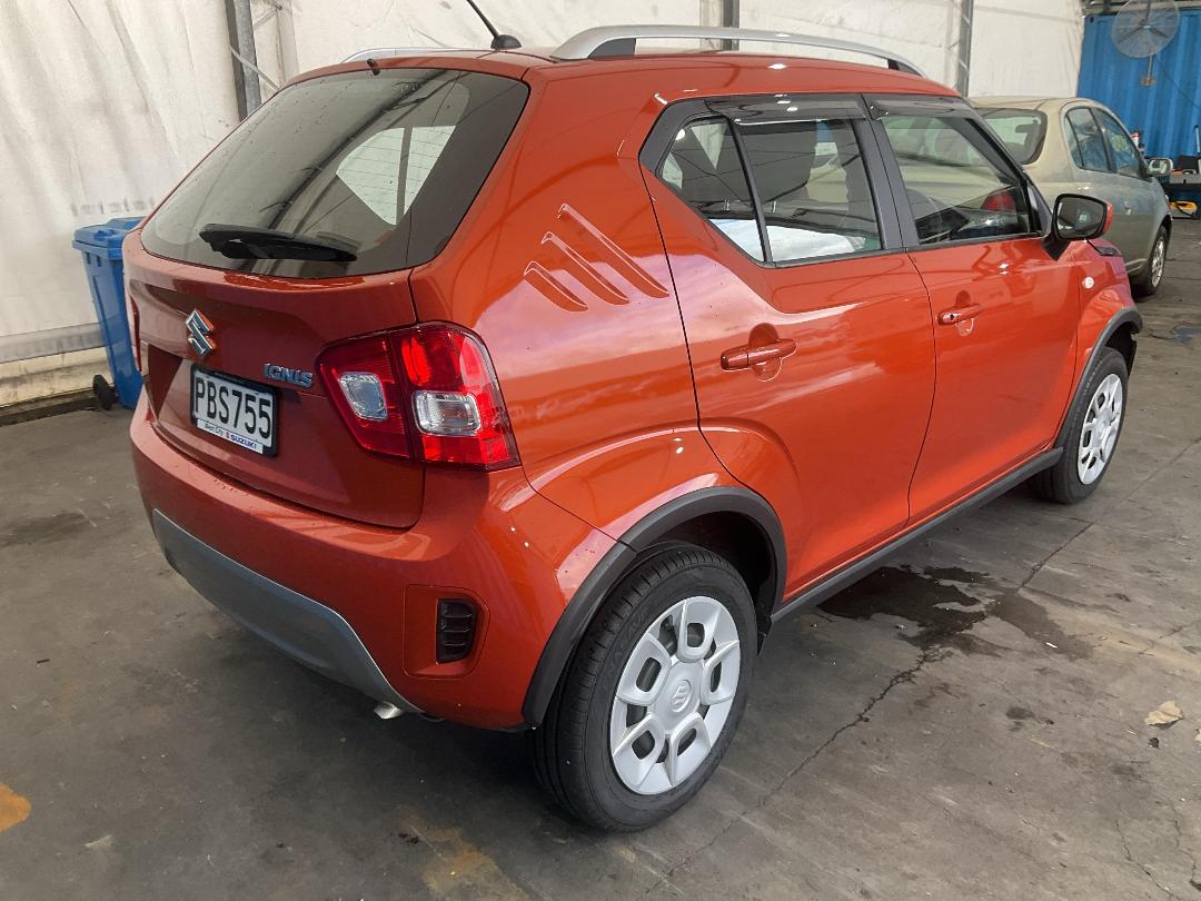 Photo '6' of Suzuki Ignis GLX