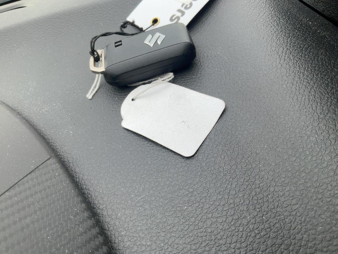 Photo '12' of Suzuki Ignis LTD