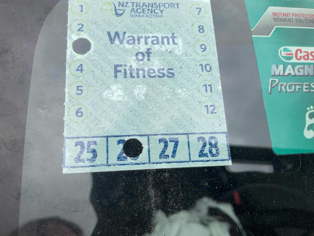 Photo '17' of Suzuki Ignis LTD