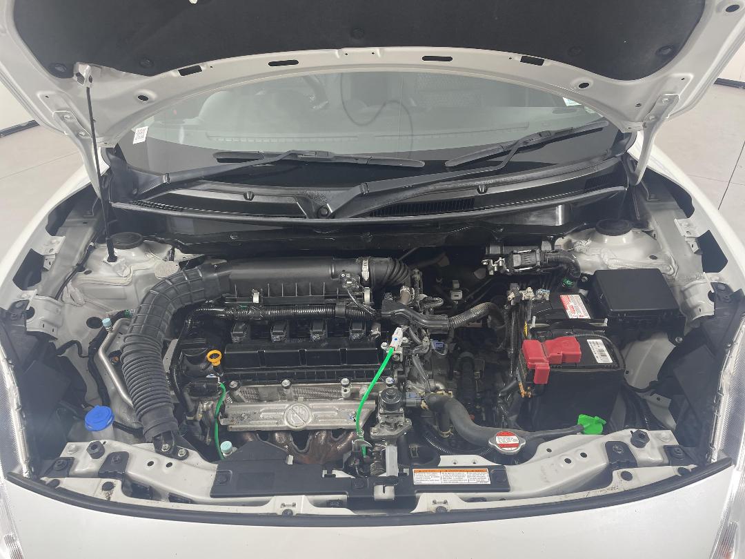 Photo '13' of Suzuki Swift