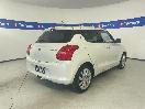 Thumbnail '7' of Suzuki Swift
