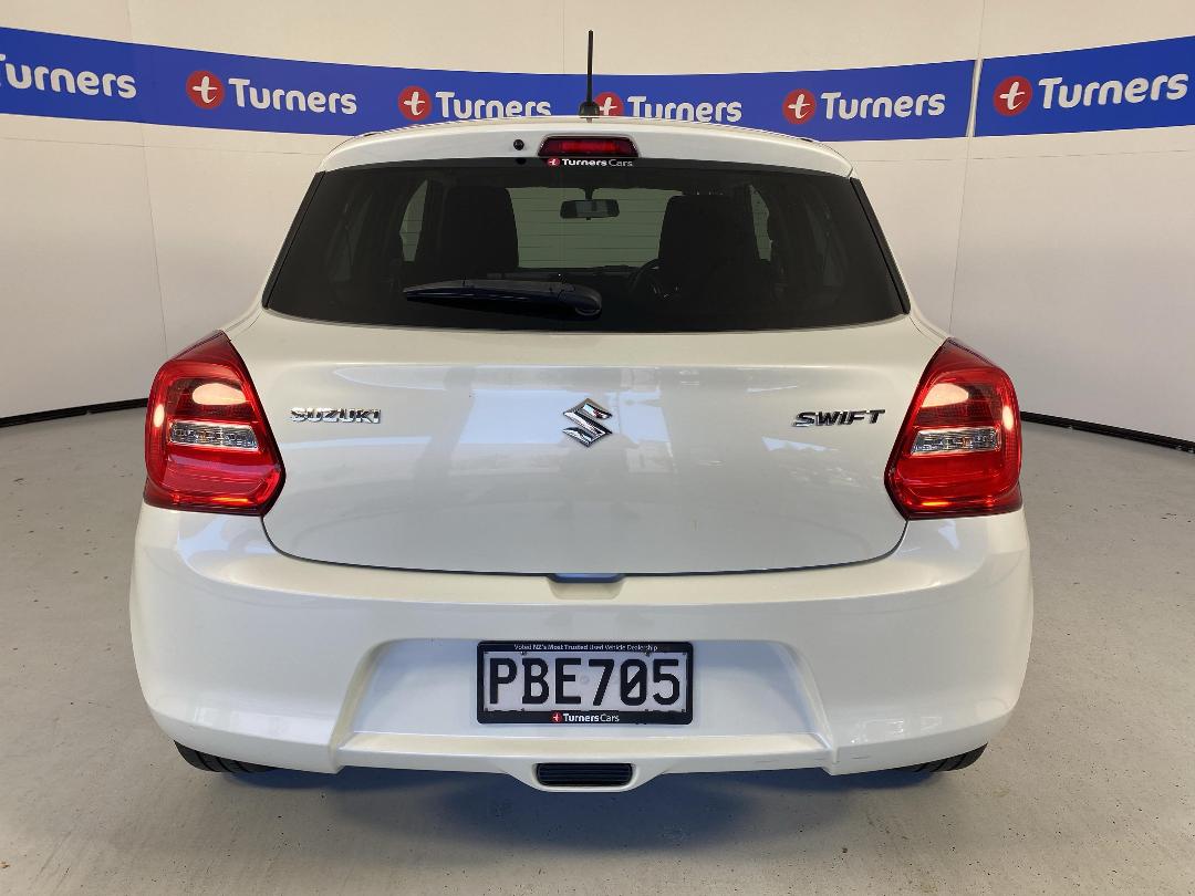 Photo '6' of Suzuki Swift Photo '6' of Suzuki Swift