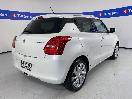 Thumbnail '7' of Suzuki Swift