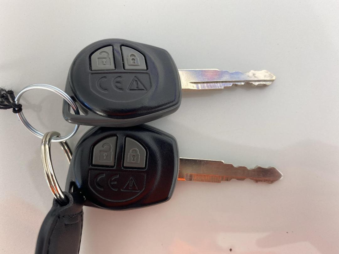 Photo '22' of Suzuki Swift Photo '22' of Suzuki Swift