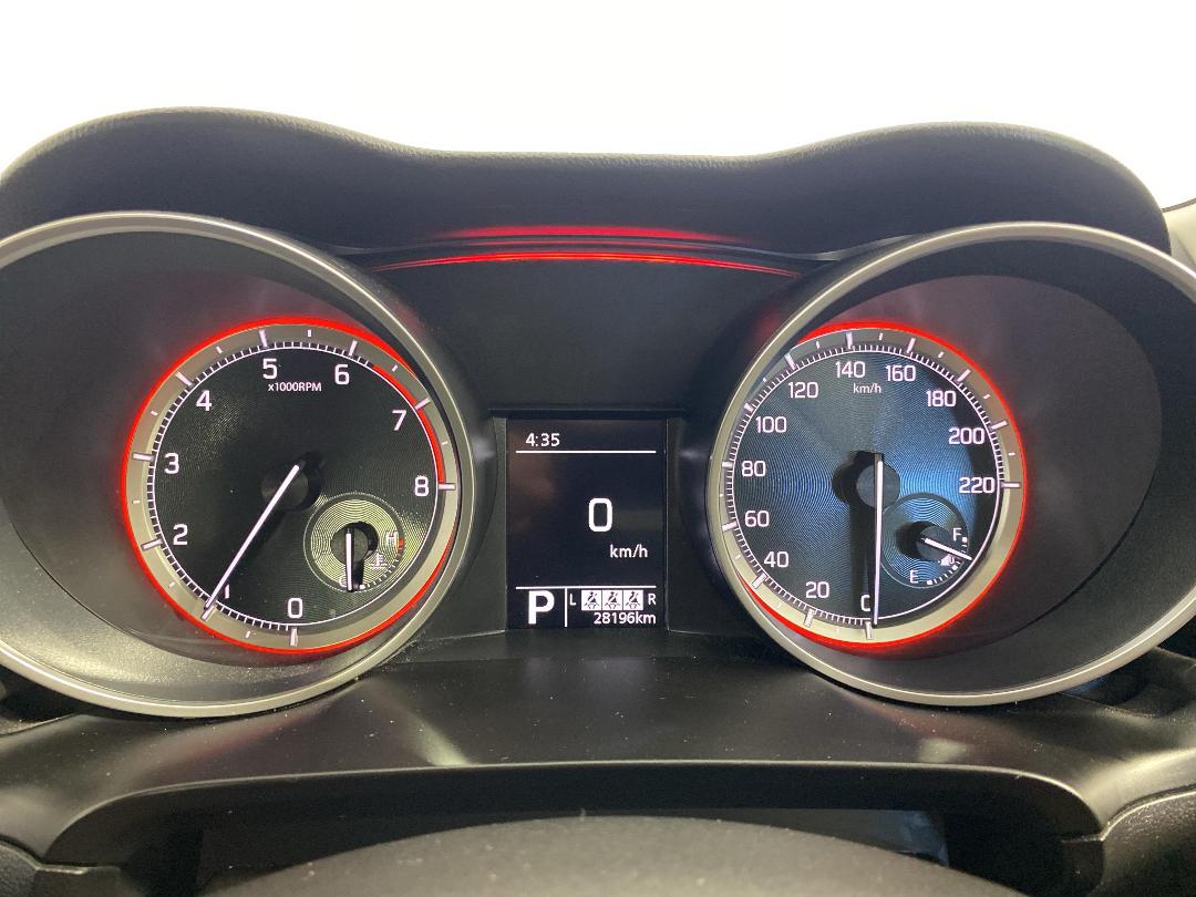 Photo '21' of Suzuki Swift Photo '21' of Suzuki Swift