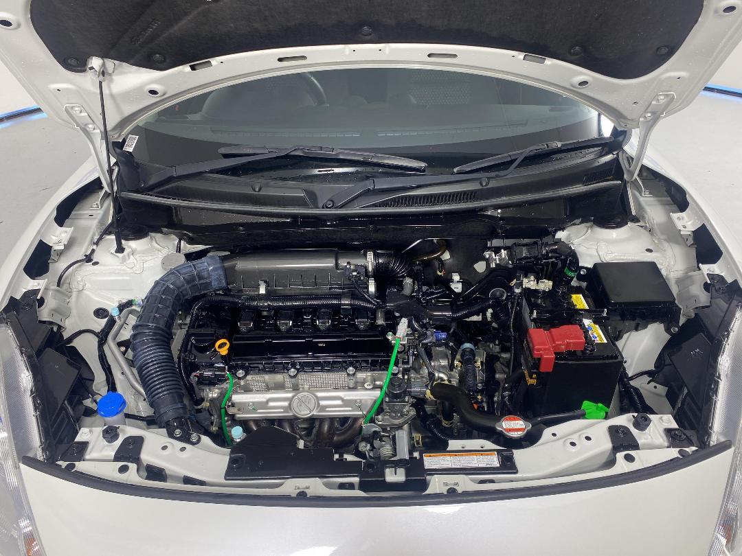 Photo '13' of Suzuki Swift