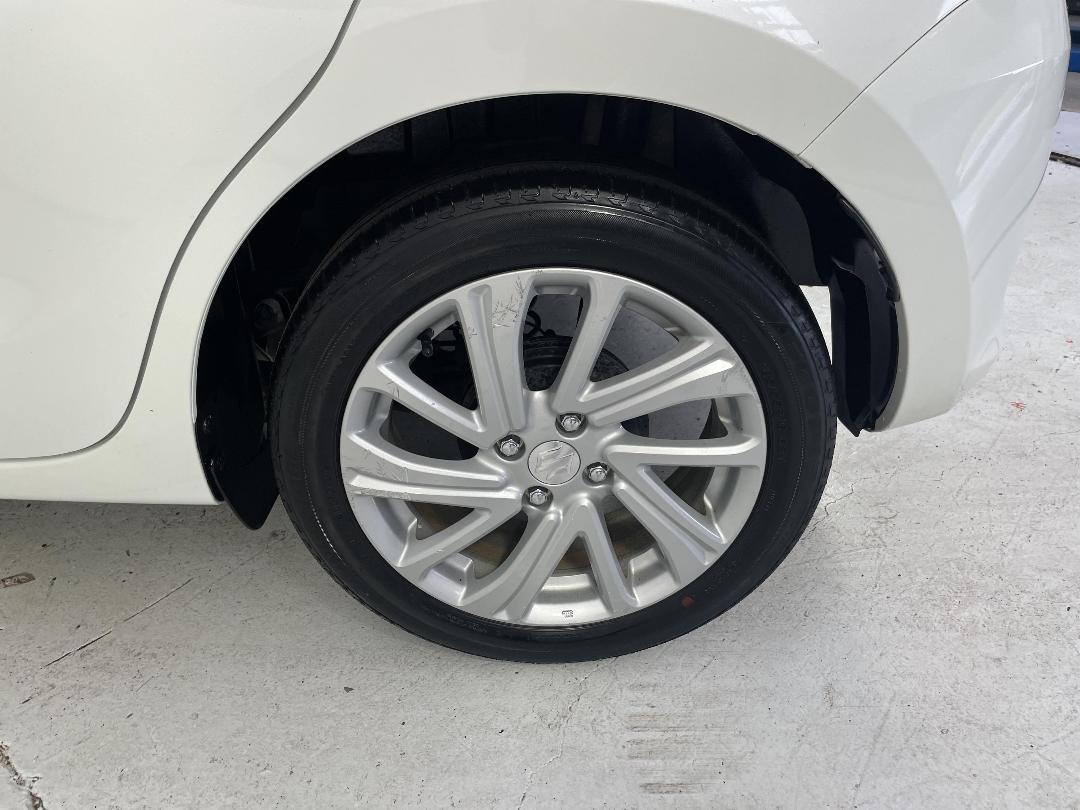 Photo '11' of Suzuki Swift