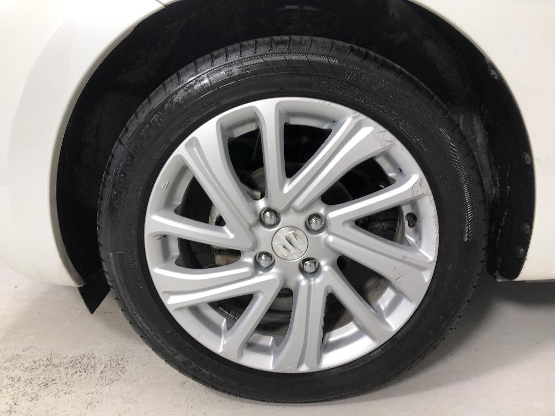 Photo '10' of Suzuki Swift Photo '10' of Suzuki Swift