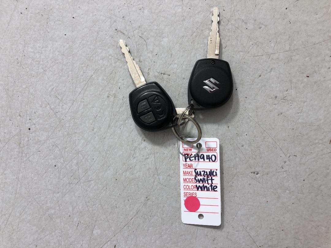 Photo '22' of Suzuki Swift