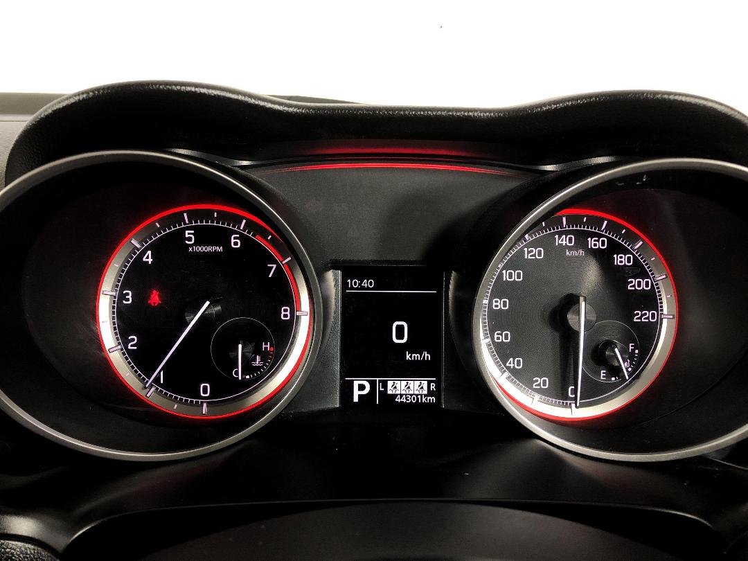 Photo '21' of Suzuki Swift