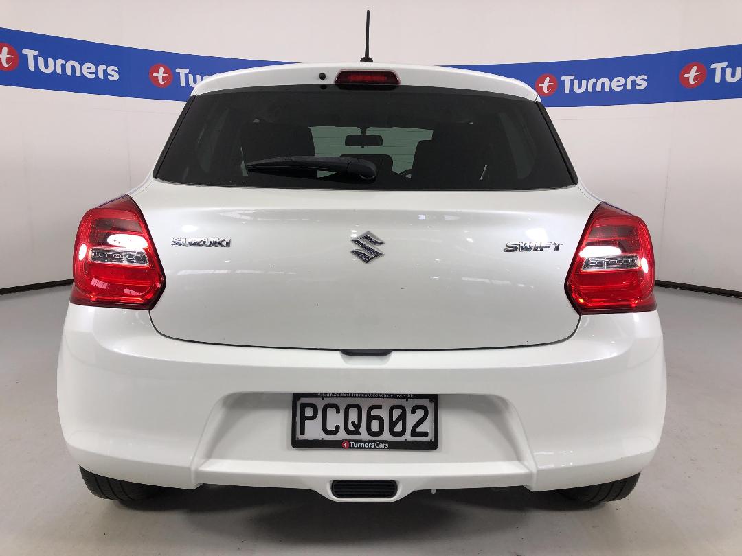 Photo '6' of Suzuki Swift Photo '6' of Suzuki Swift