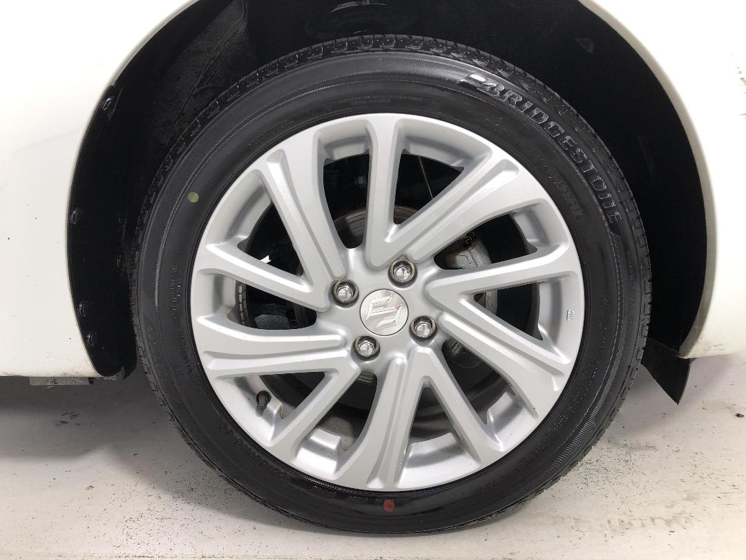 Photo '9' of Suzuki Swift Photo '9' of Suzuki Swift